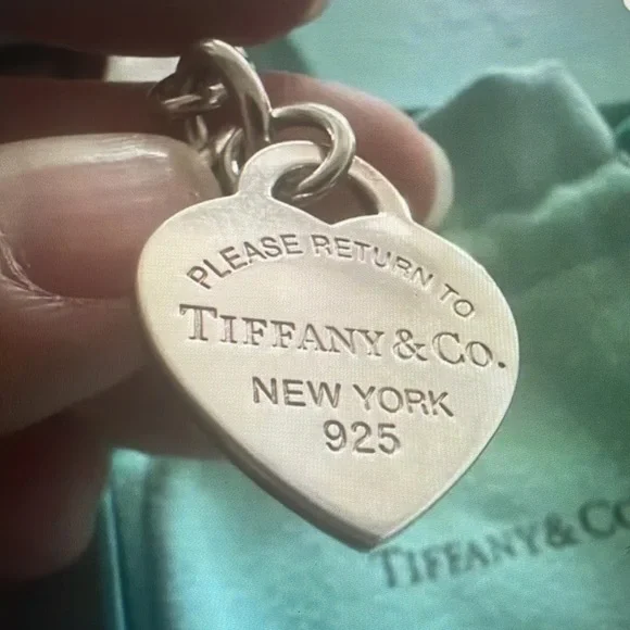 Tiffany & Co. Silver Heart Tag Bracelet - Picture 3 of 5